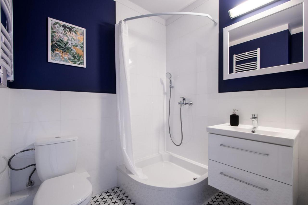 Mgr Ministudio Bitwy Warszawskiej Obok Lotnisko Warszawa Ngoại thất bức ảnh